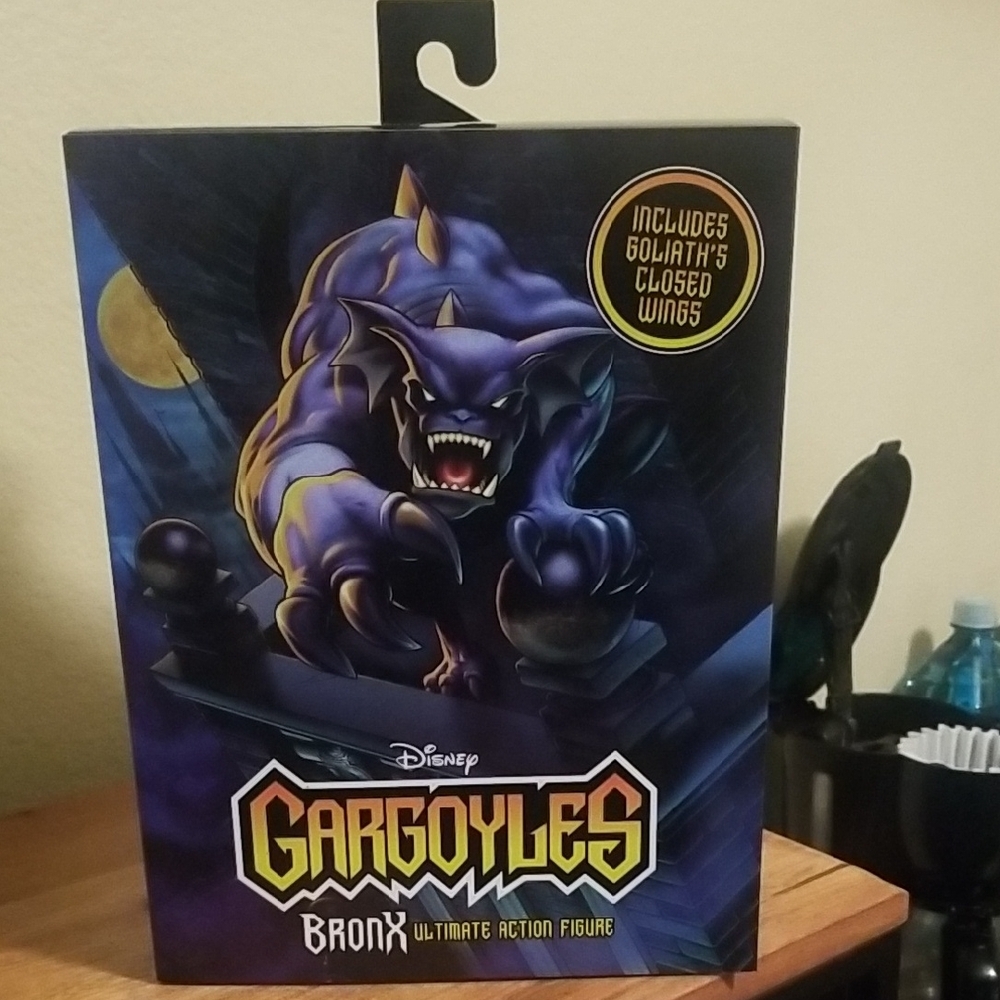 Disney Gargoyles Bronx Figure with Purple Design
